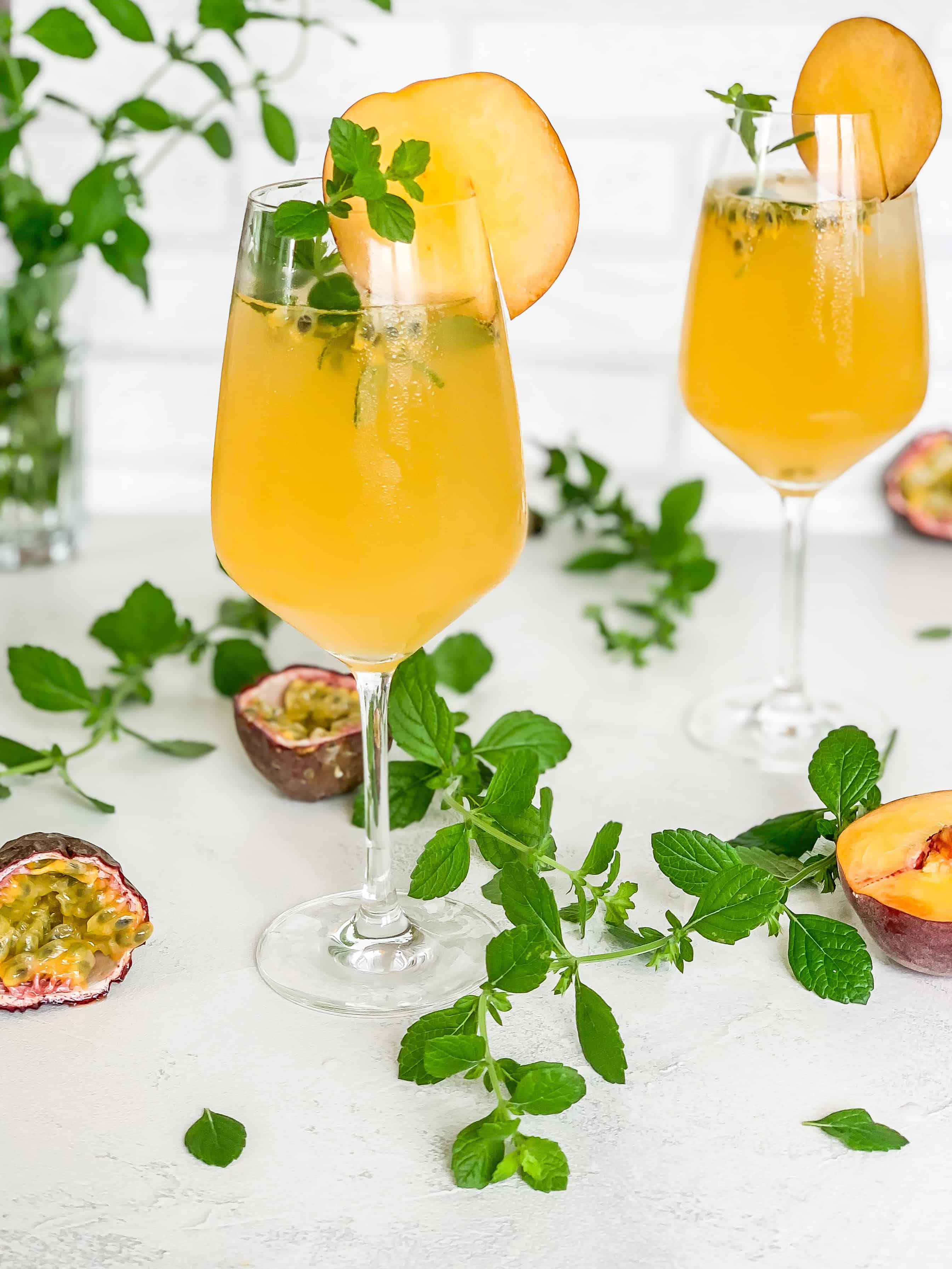 Maracuja Spritz