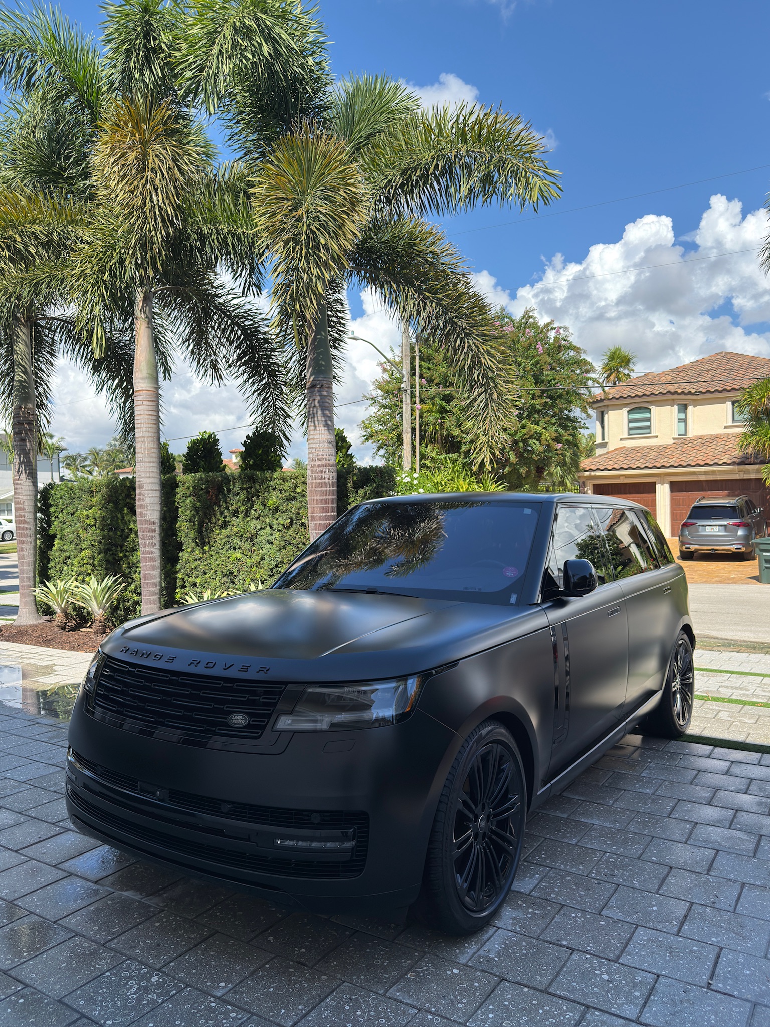 Matte black Range Rover detailed by Elite Mobile Detailing