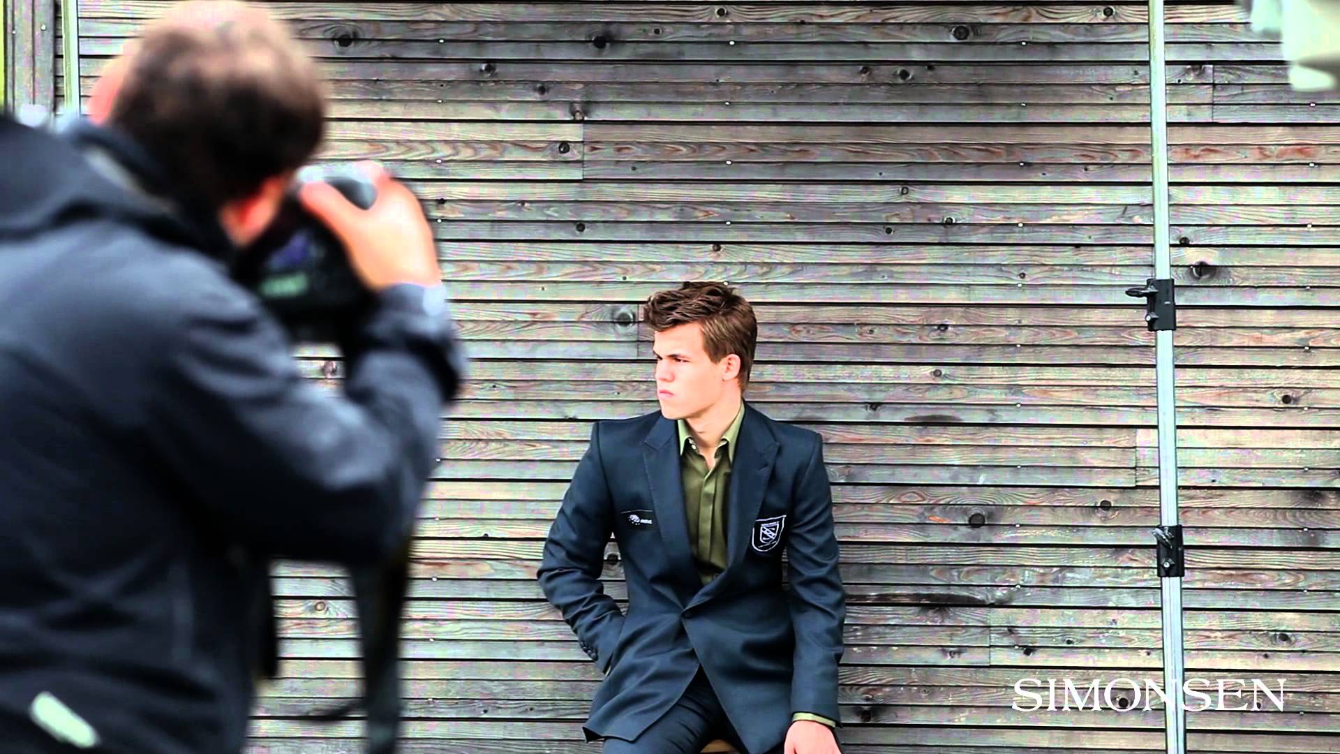 Also there's a cool squirrel and liv tyler. Young Chess Grandmaster Owns Unsuspecting Hustlers In Washington Square Park Elite Readers