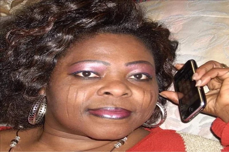 La Diva Fifi Rafiatou de la world music immortalise ses chansons sur Apple