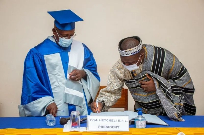 Soutenance de thèse : le regard du désormais Dr Adolphe PAKAA à propos de la culture togolaise