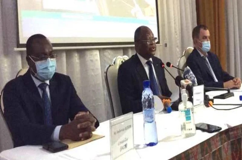 Régulation des médias et les modalités de déploiement de la Télévision Numérique Terrestre: une rencontre se tient à Lomé