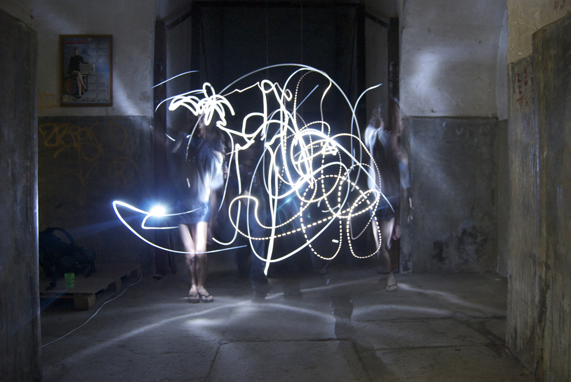 Light graffiti entre varios