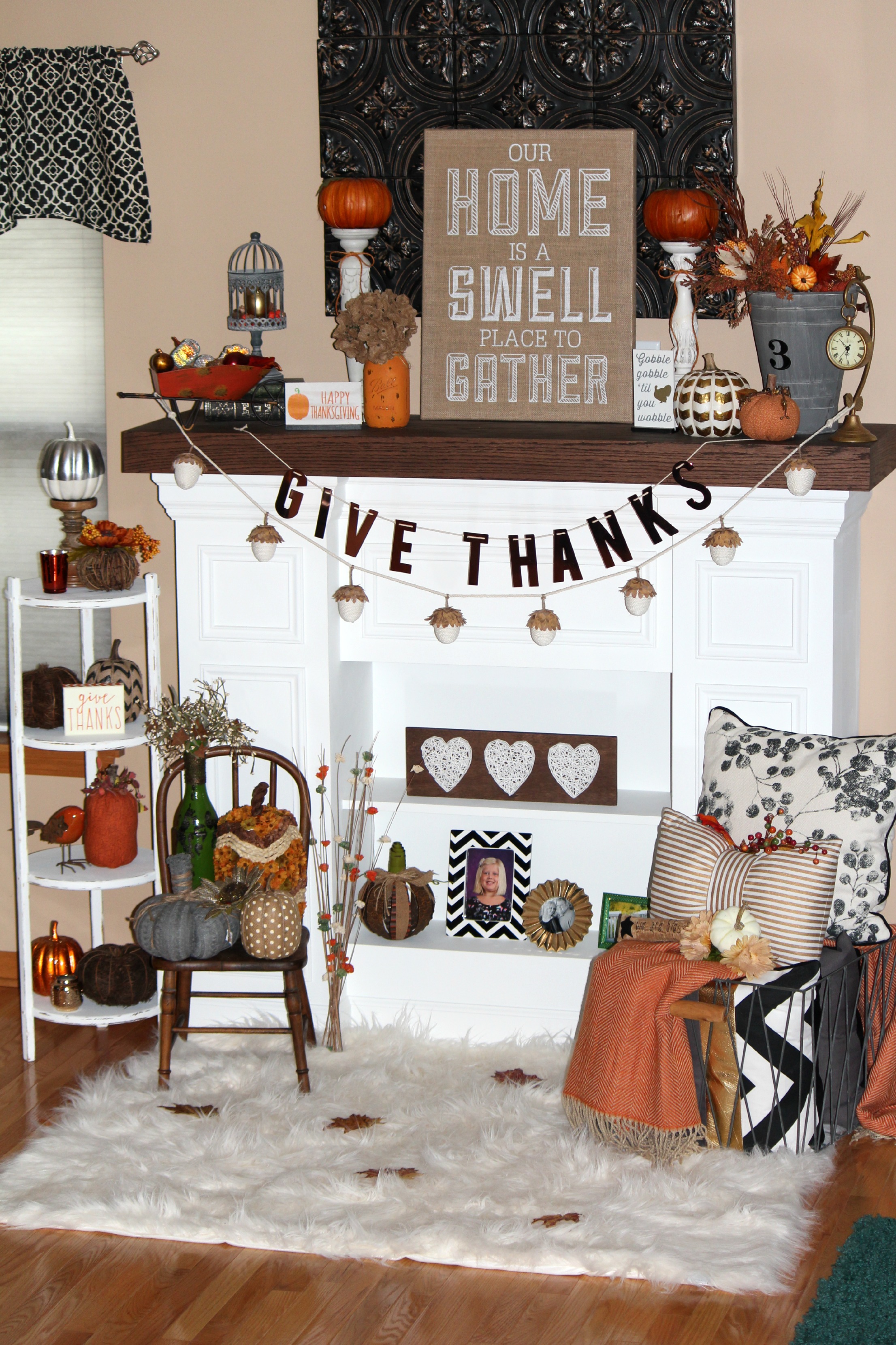 18+ Awesome Elmo Bedroom Decor : SESAME STREET NURSERY THEME - NURSERY MURAL / If your decorating a sesame street bedroom featuring elmo, abby cadabby, big bird, cookie monster and your favorite muppet characters, we'd love to hear about .