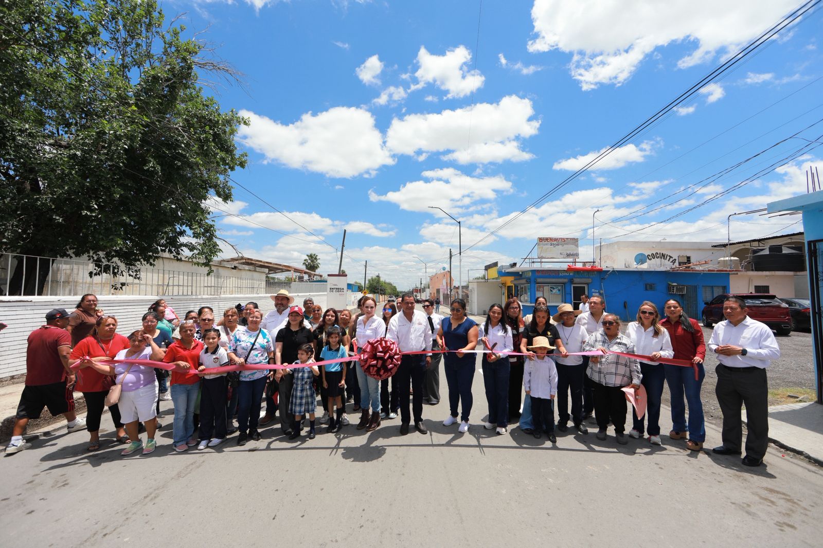 Entrega Carmen Lilia nuevas vialidades al poniente de Nuevo Laredo