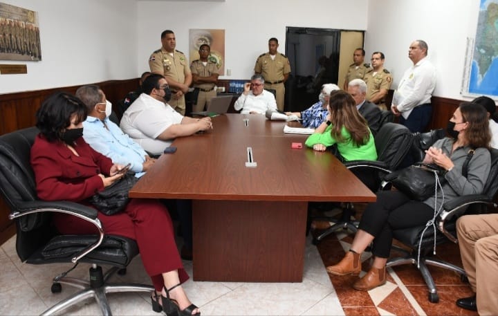 Comisión Presidencial para la Reforma Educativa de la Policía Nacional Visita EGEMERD