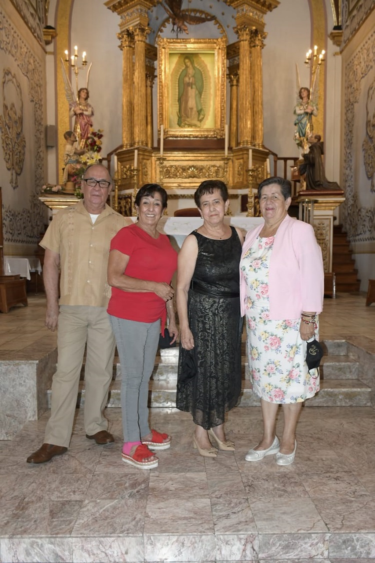 Hermanas López Barradas.