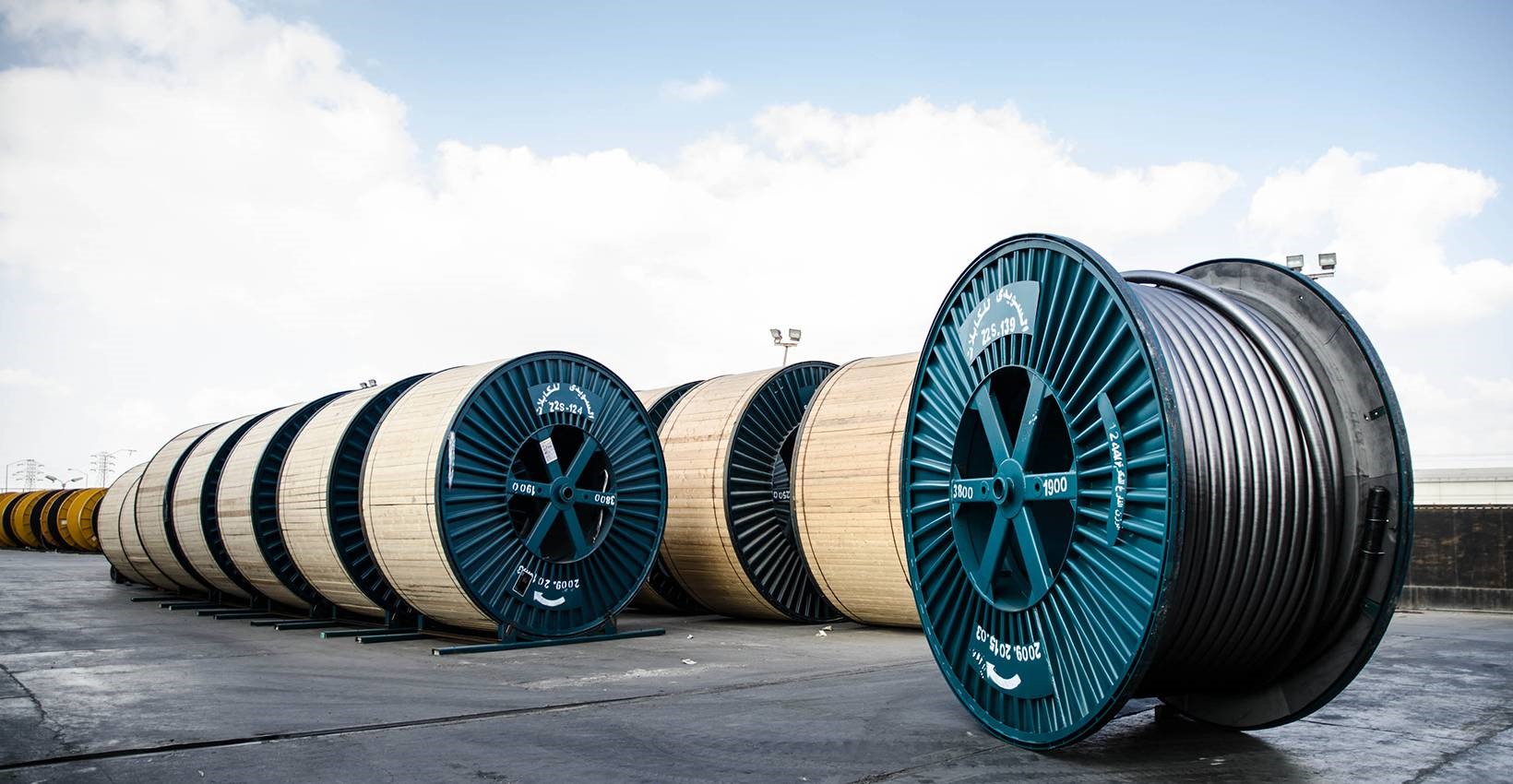 Energy Cables Elsewedy Website - Download Classic Dark Image | Mobile