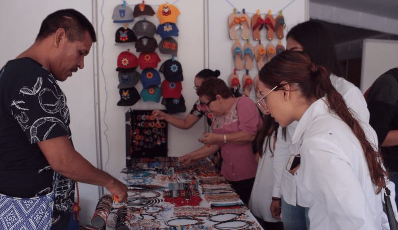 , CUSur prepara su feria de productos regionales y artesanales