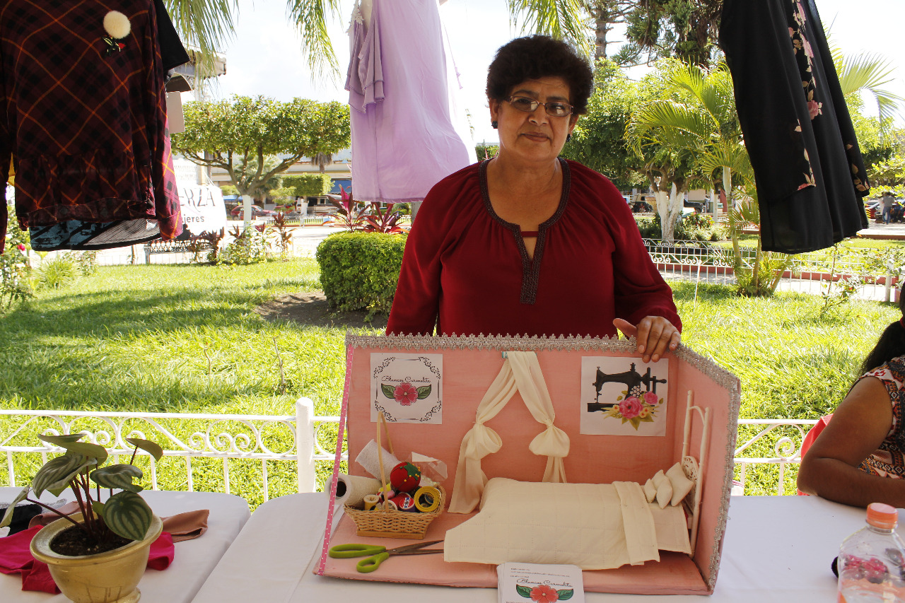 Mujeres emprendedoras, 166 mujeres de la región recibieron apoyo para emprendimiento