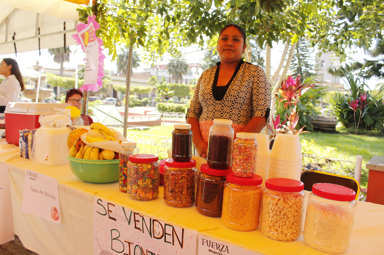 Mujeres emprendedoras, 166 mujeres de la región recibieron apoyo para emprendimiento