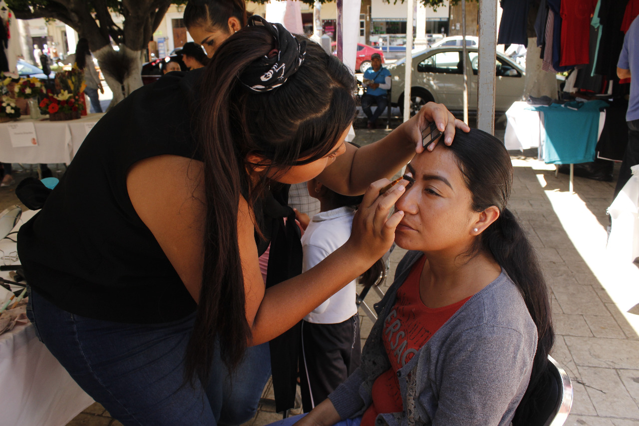 Mujeres emprendedoras, 166 mujeres de la región recibieron apoyo para emprendimiento