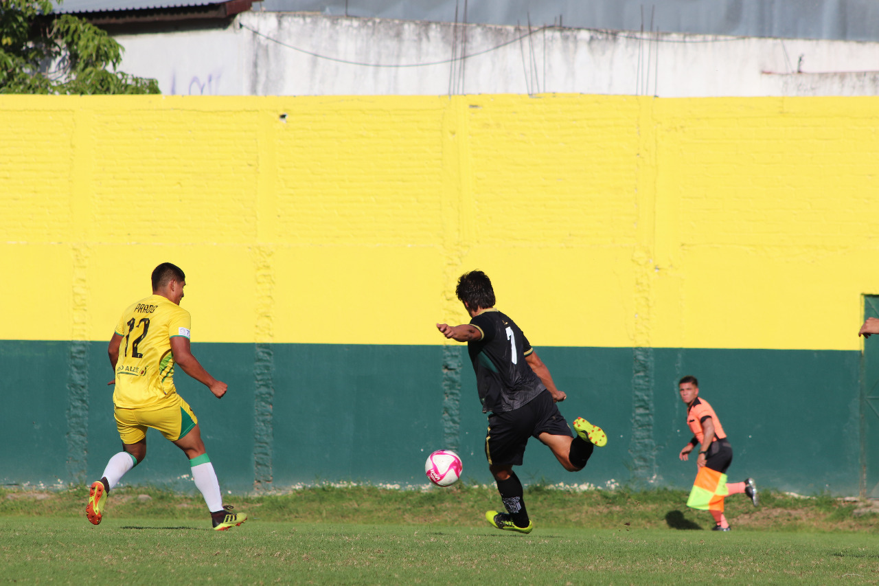 , Mazorqueros pierde 2-0 en la segunda división