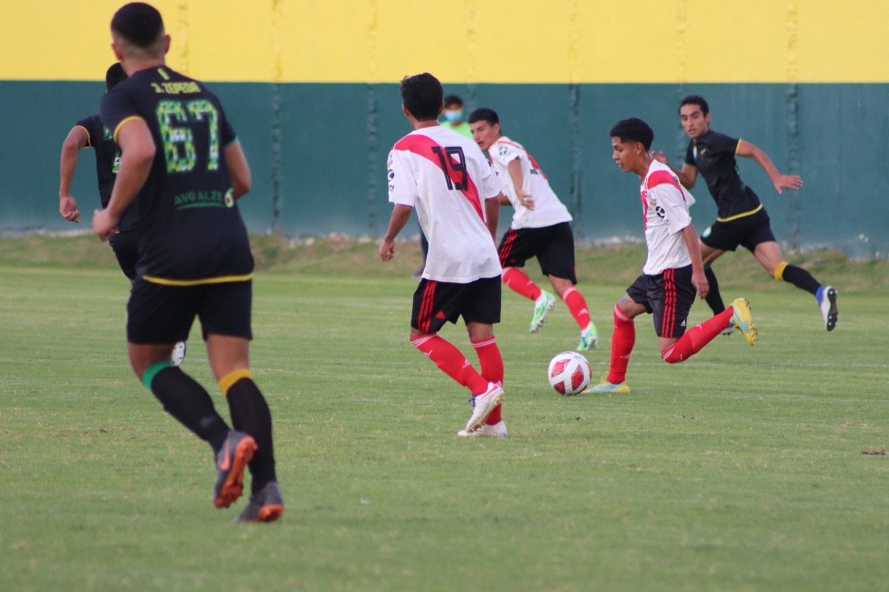 , Mazorqueros sumó su quinta victoria en la Tercera División Profesional
