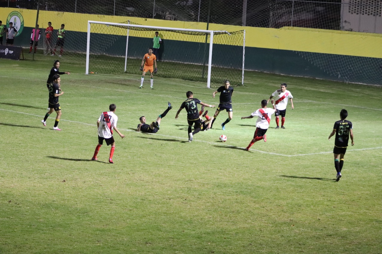 , Mazorqueros sumó su quinta victoria en la Tercera División Profesional