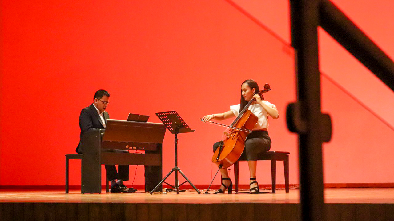 , Presentan concierto de piano y chelo en Ciudad Guzm&aacute;n