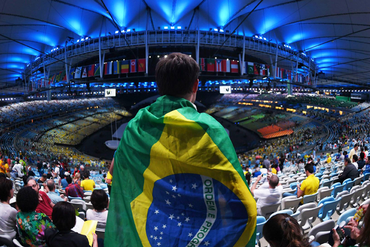 Spectators fill the Maracanã Stadium before the beginning of the opening ceremony for the Rio 2016 Olympics. Courtesy Yahoo! Sports