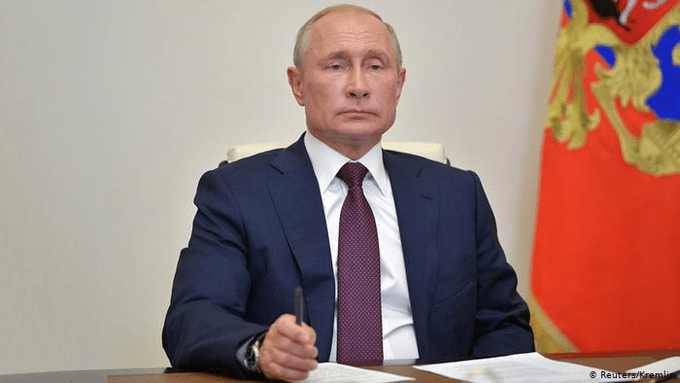 PUTIN VACUNA