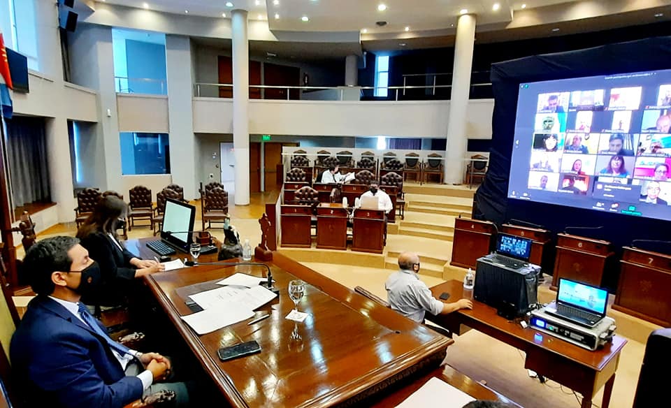 DIPUTADOS PRESUPUESTO