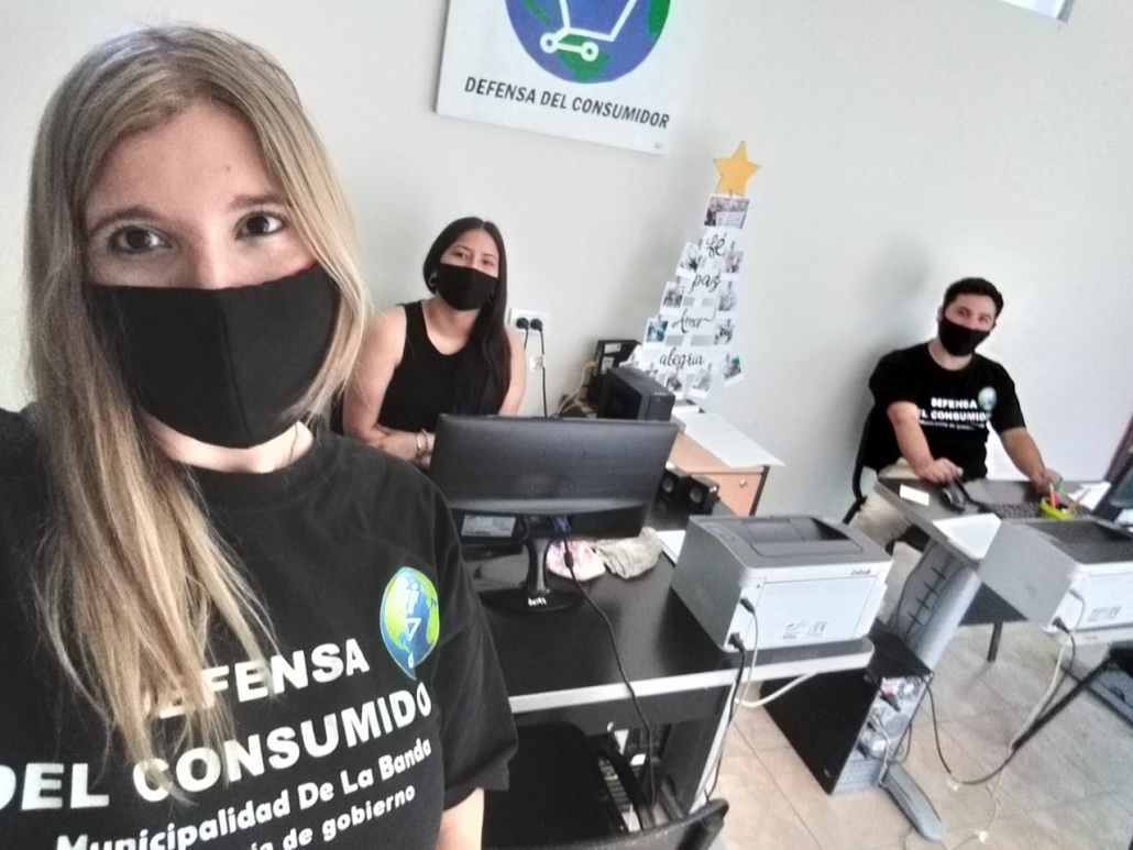 LA BANDA DEFENSA AL COSUMIDOR