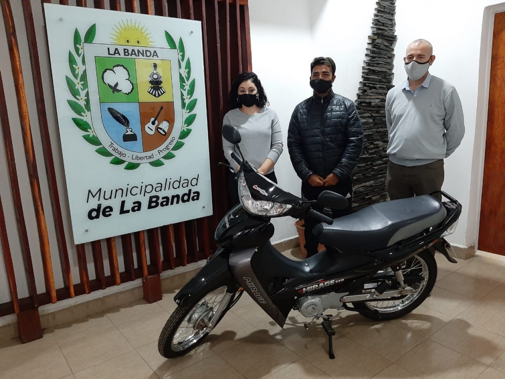 LA BANDA PREMIO MOTO