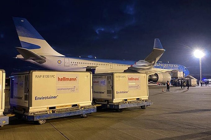 E5e-y64VIAcM_hp