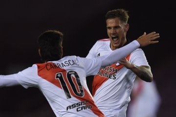 RIVER LANUS