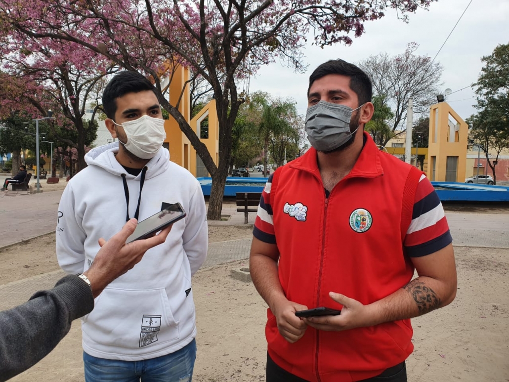DEPORISTA BANDEÑO