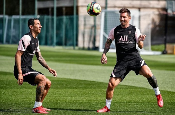 ENTRENAMIENTO PSG CON MESSI
