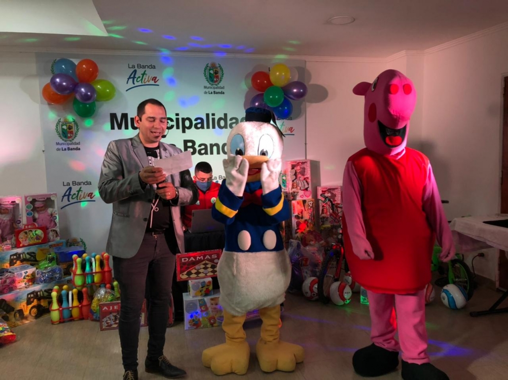 LA BANDA JUGUETES