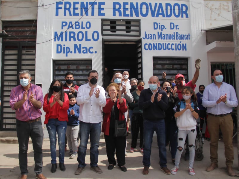 MIROLO EN FRIAS