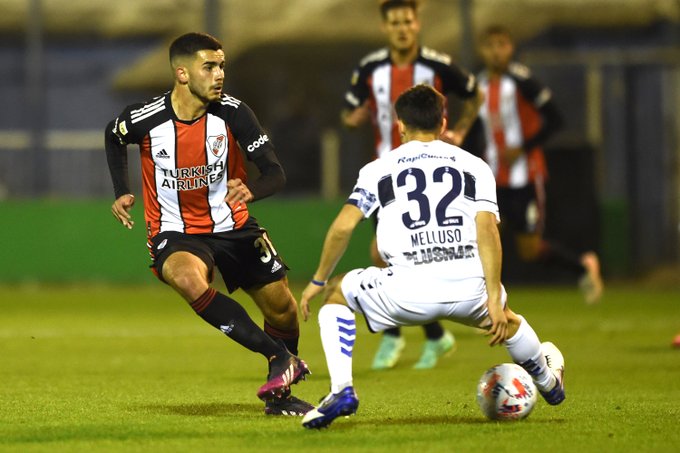 RIVER GIMNASIA 2
