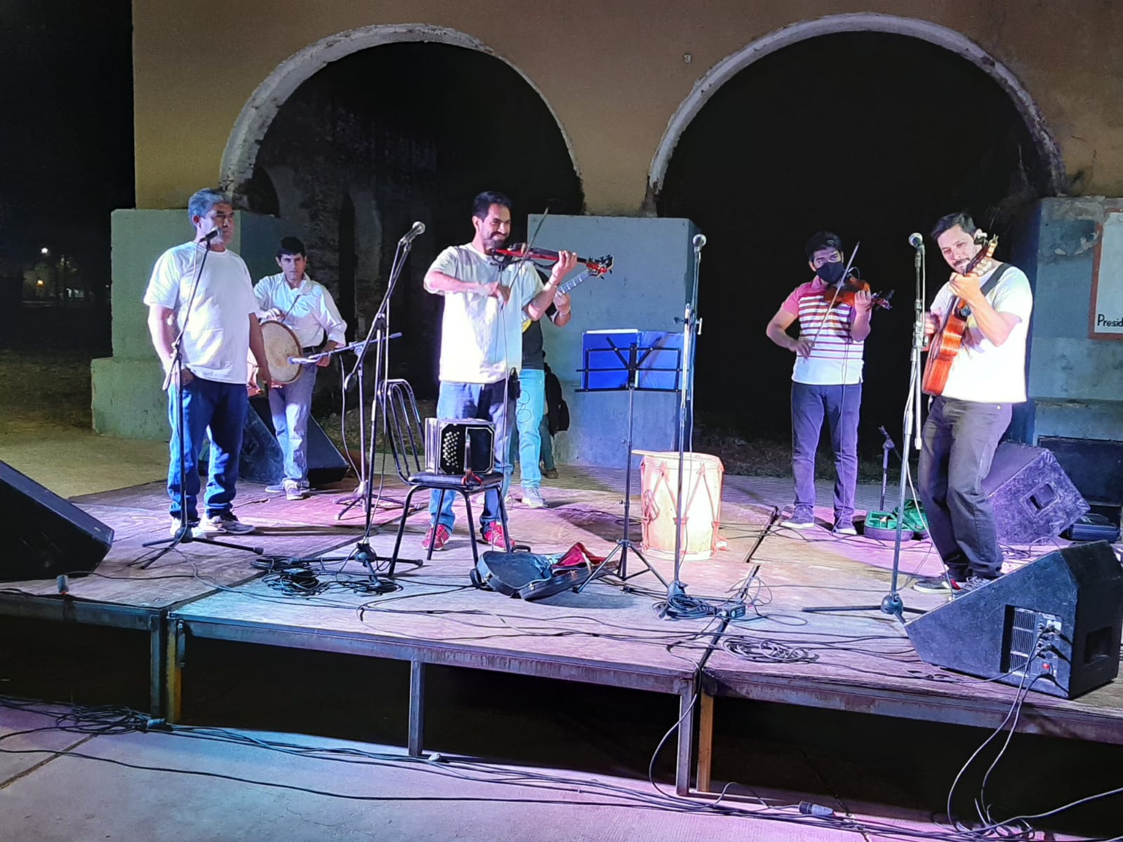 FESTEJOS LA BANDA