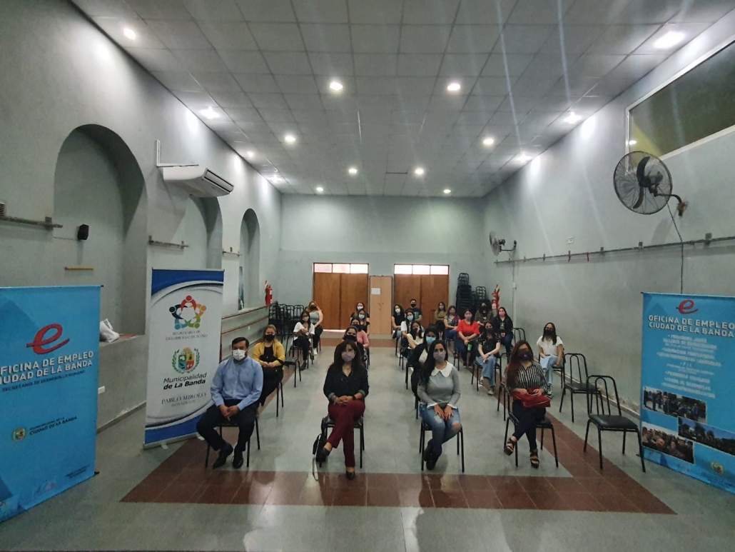 LA BANDA PASANTES EMPLEO