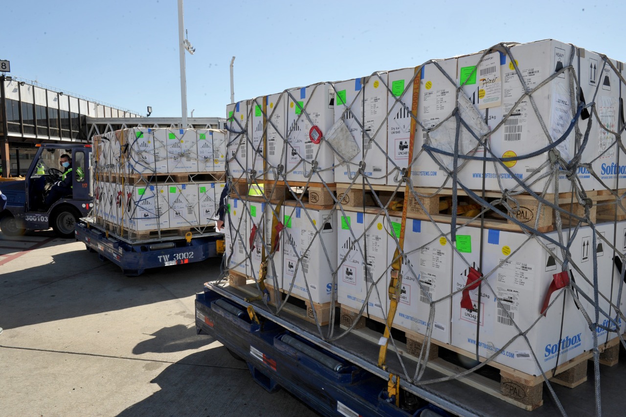VACUNAS PFIZER 900.000