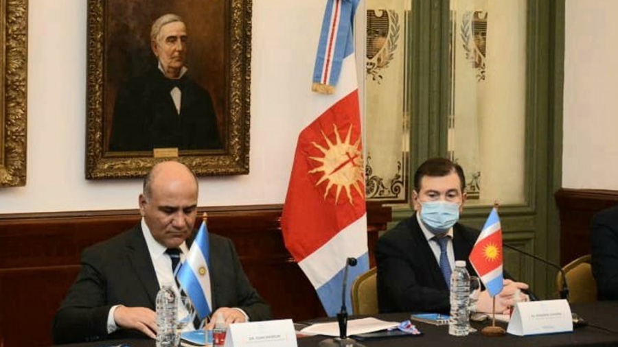 MANZUR