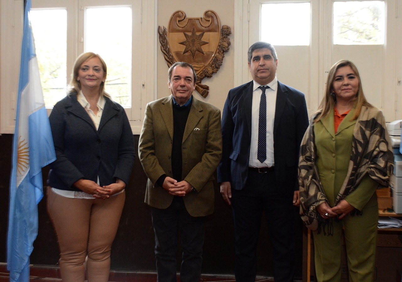 NUEVOS FUNCIONRIOS