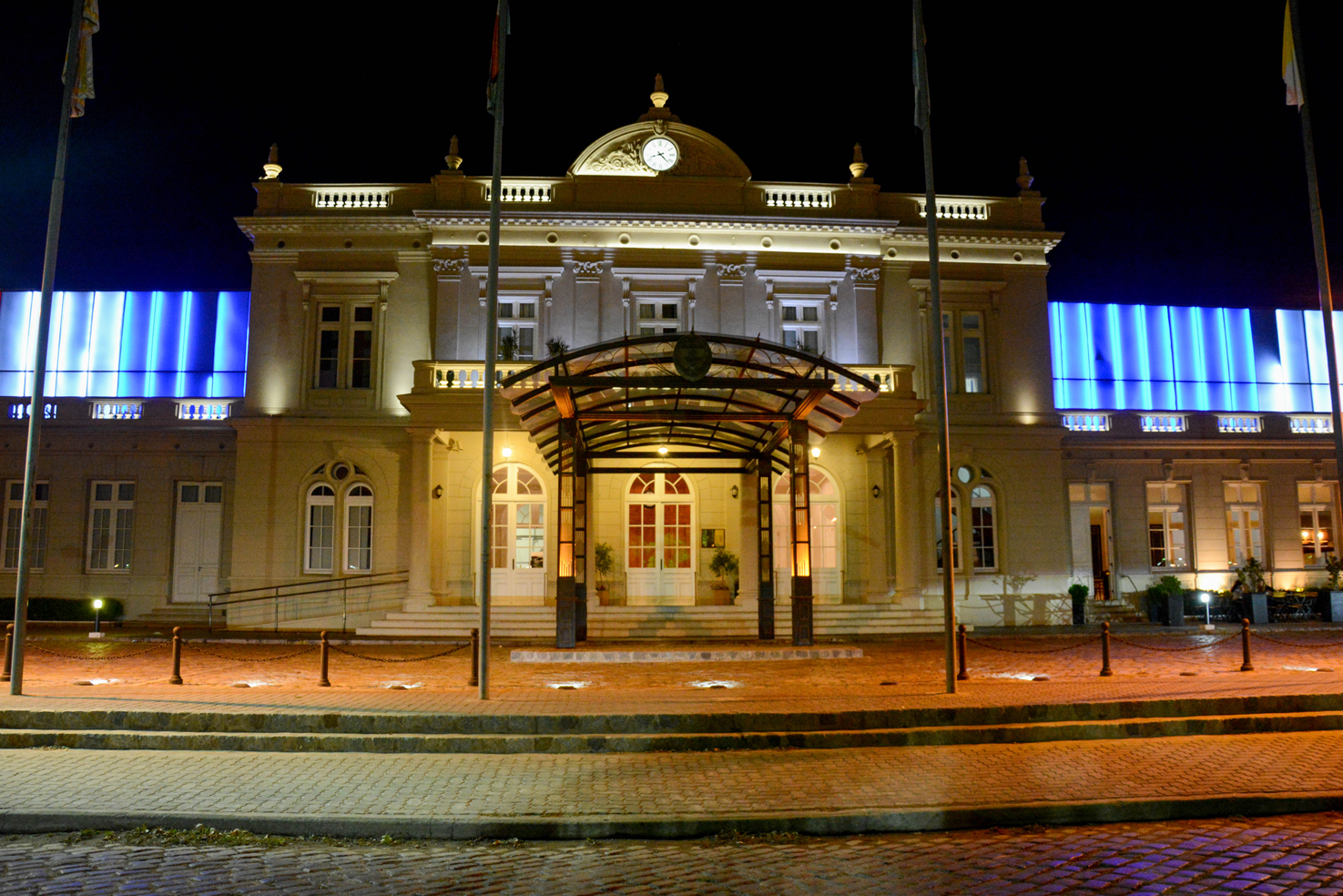 FORUM 1