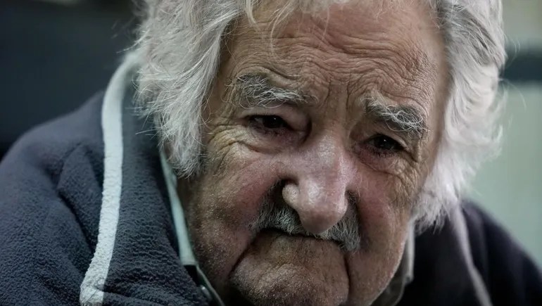 JOSE MUJICA