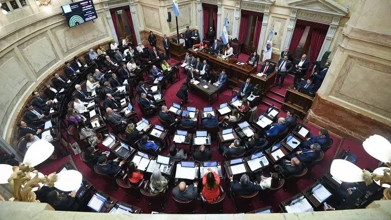SENADO