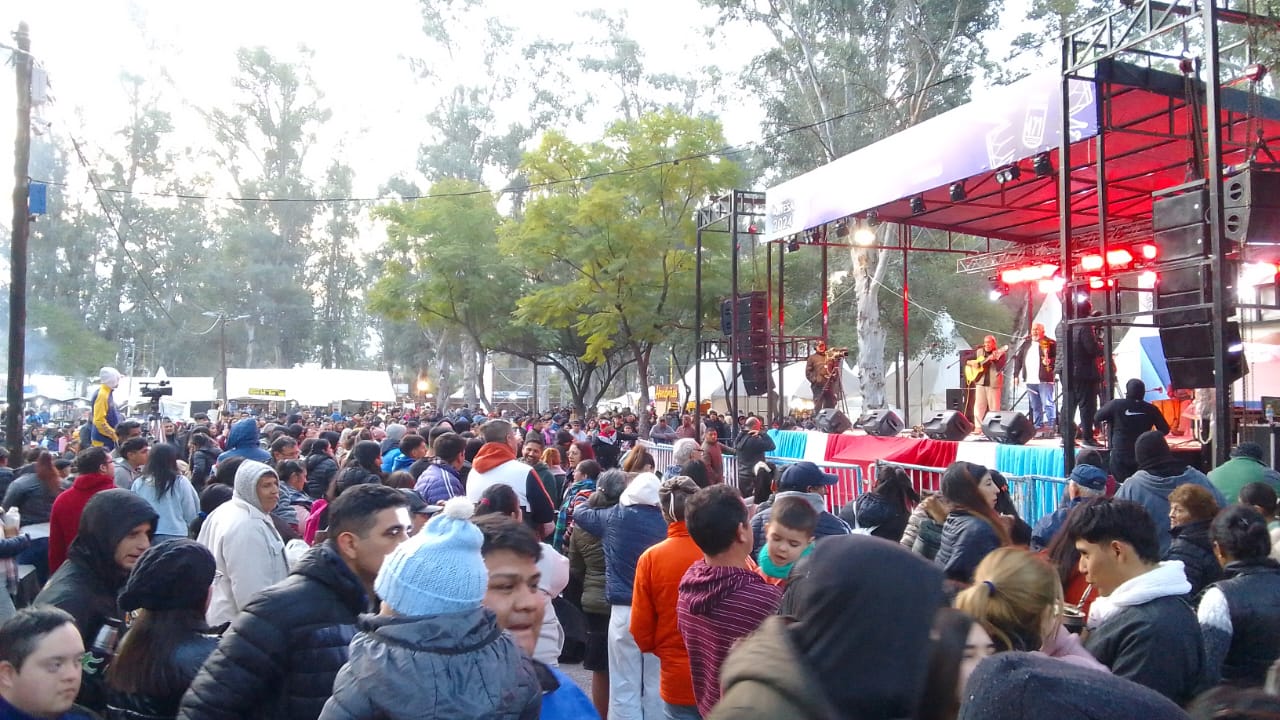 ACTIVIDADES MES ANIVERSARIO