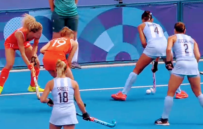 LAS LEONAS