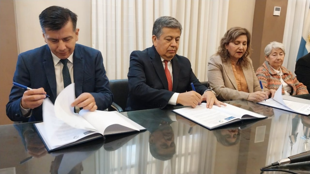 UNSE CONVENIO HUERTAS