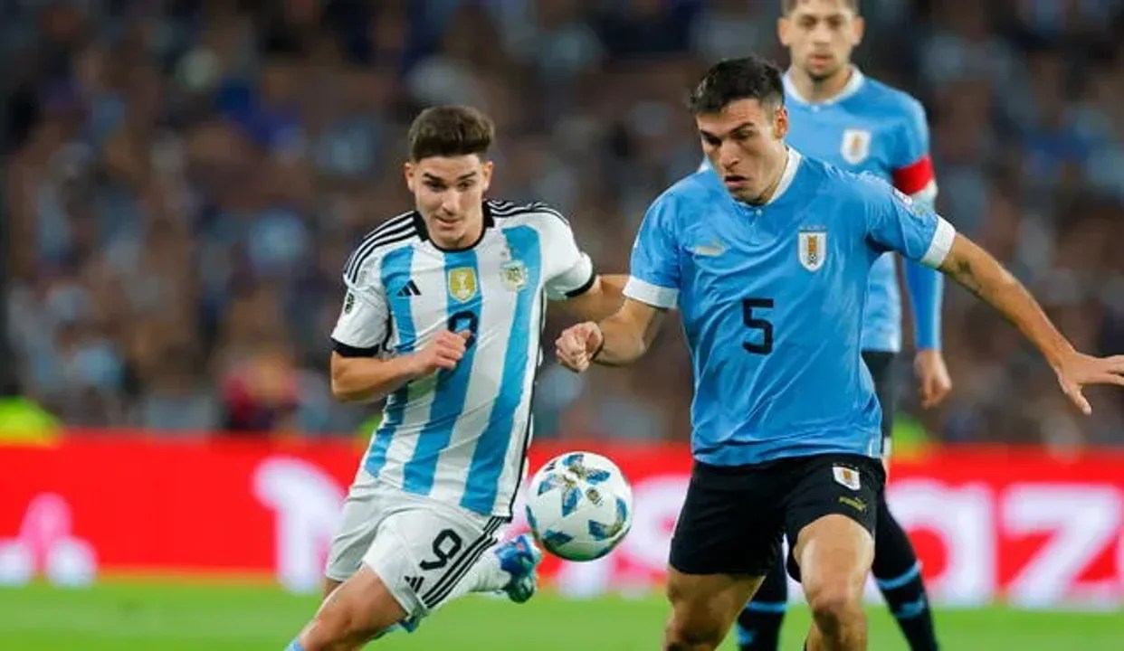 ARGENTINA URUGUAY