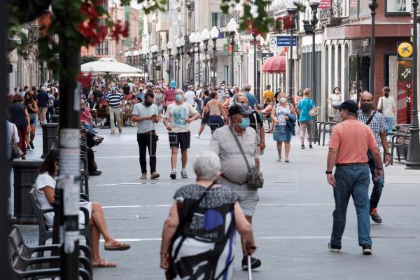 Lee más sobre el artículo La población de Canarias sigue creciendo gracias a la llegada de extranjeros