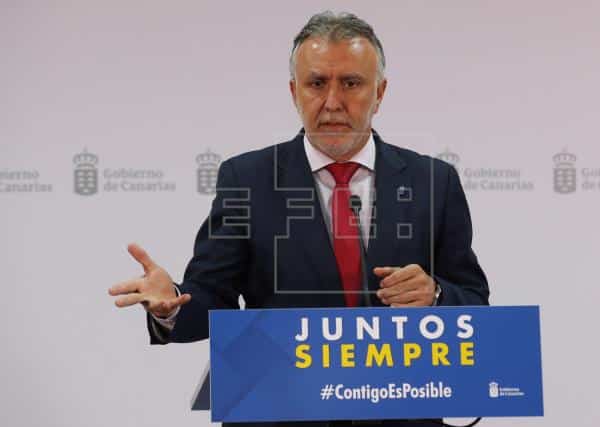 Lee más sobre el artículo Torres: «Parece que la curva empieza a ser doblegada de forma clara en Canarias»