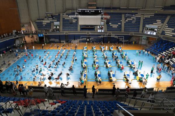 Lee más sobre el artículo Canarias afronta un riesgo alto o muy alto en cinco de los ocho indicadores epidemiológicos de la pandemia