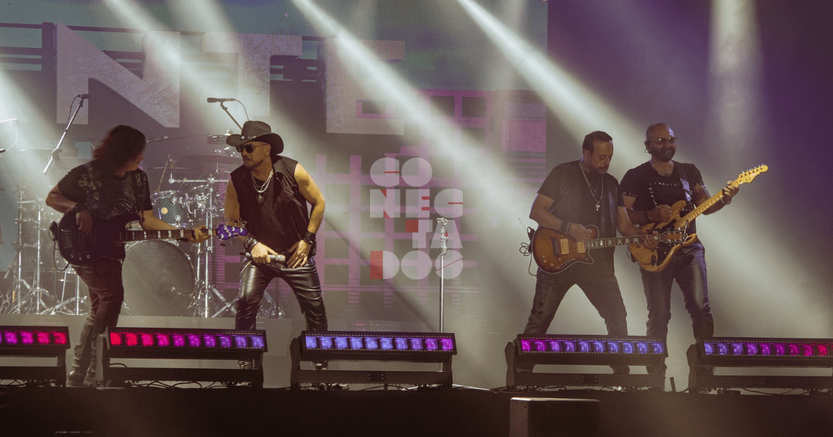 ELEFANTE celebra 30 años de música y conquista al público salvadoreño