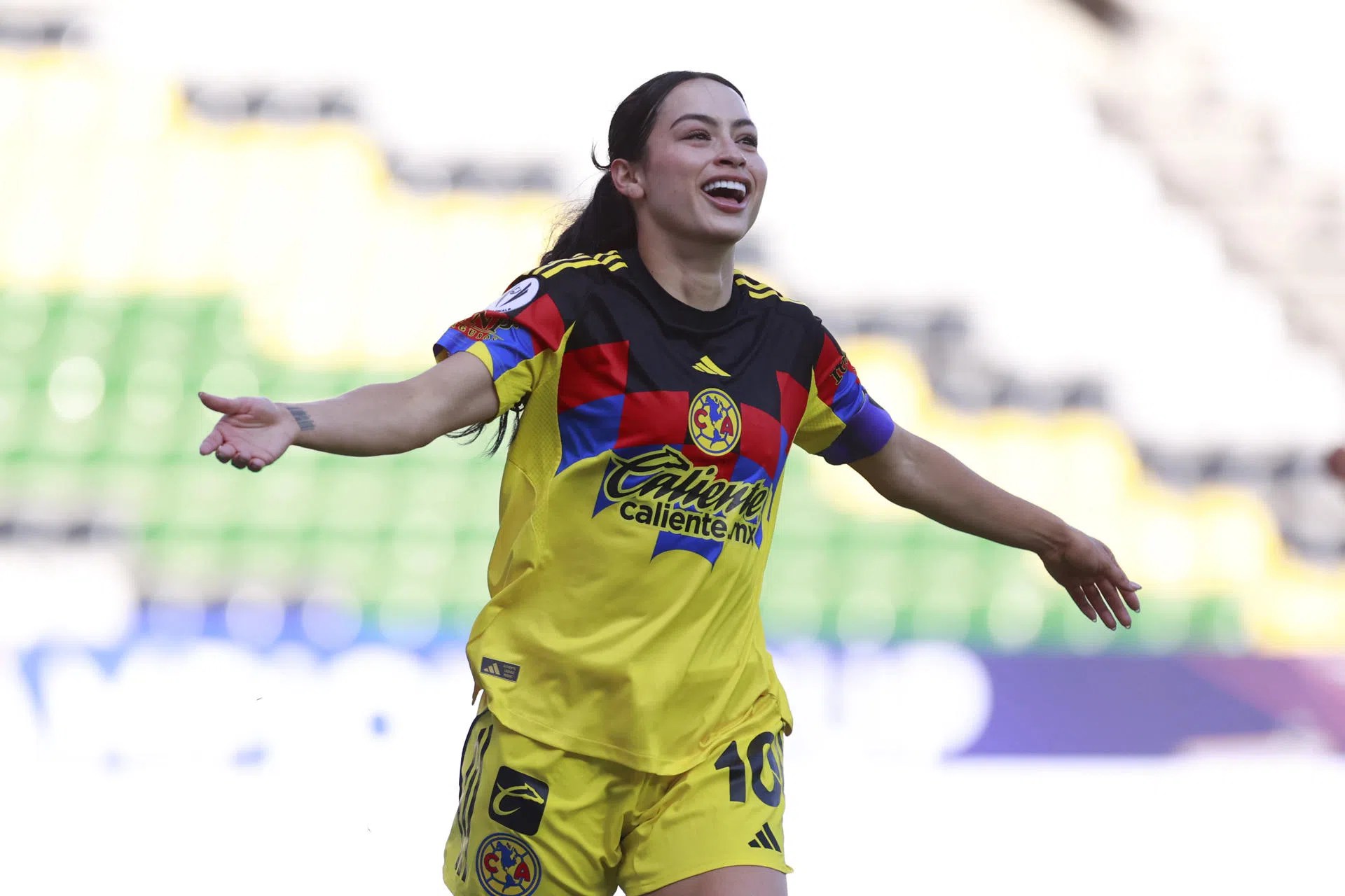 Scarlett Camberos, del América, es nominada al Balón de Oro 2026