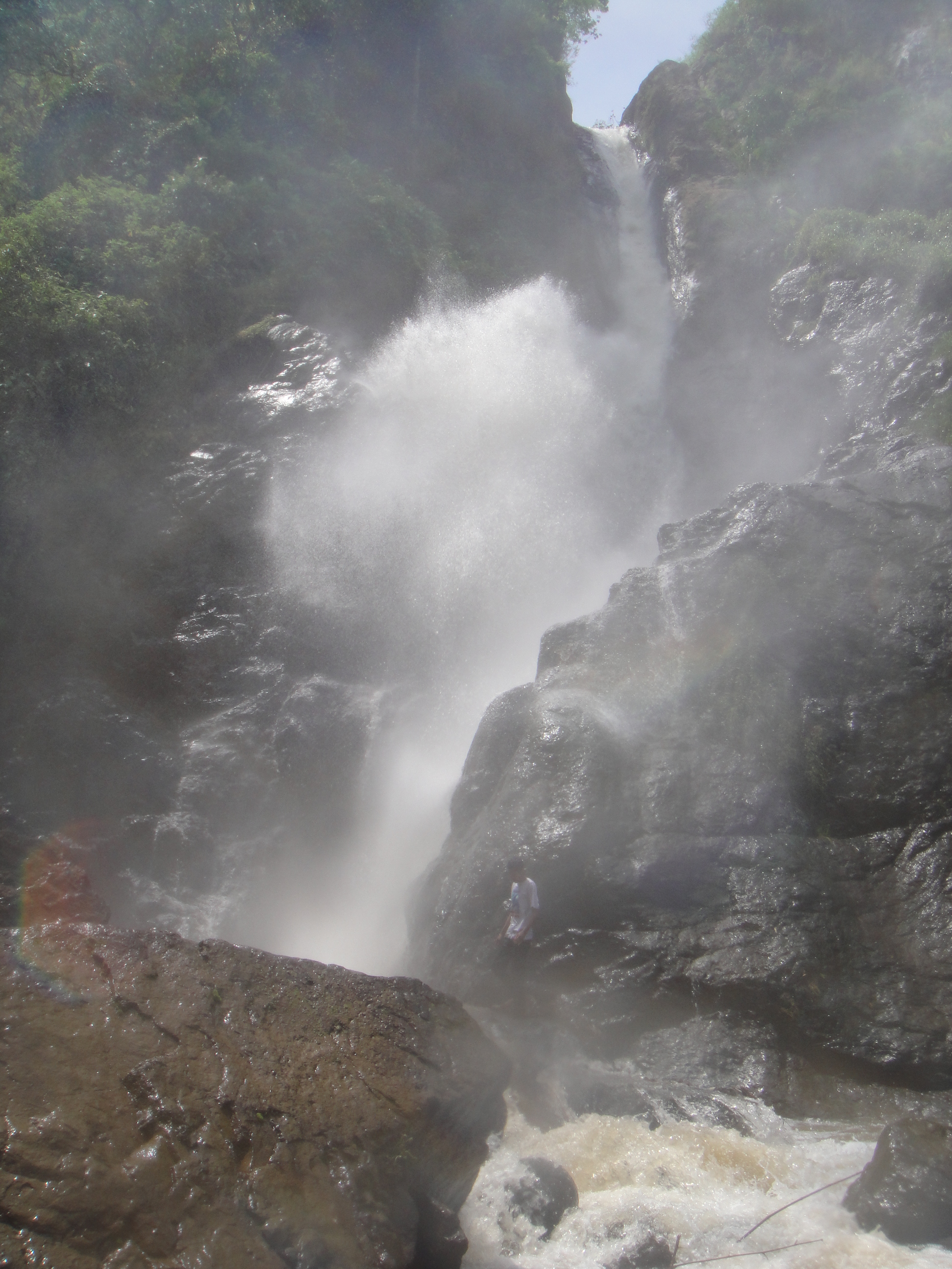 Kumpulan puisi gunung air terjun bisa kamu dapatkan. Air Terjun Pletuk Sooko Ponorogo Antologi